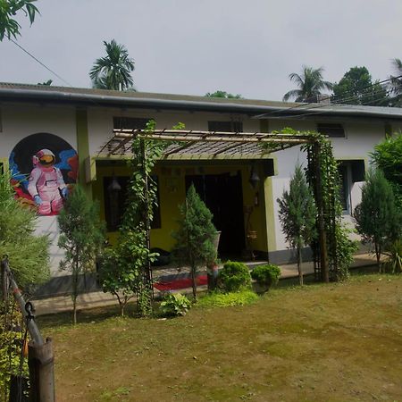Stargaze Backpackers Hostel Guwahati Eksteriør bilde