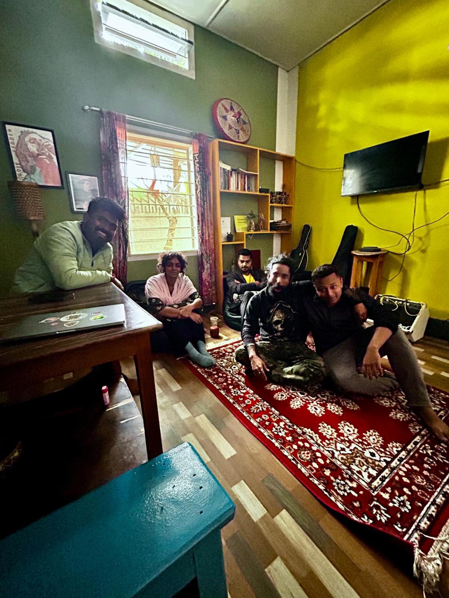 Stargaze Backpackers Hostel Guwahati Eksteriør bilde