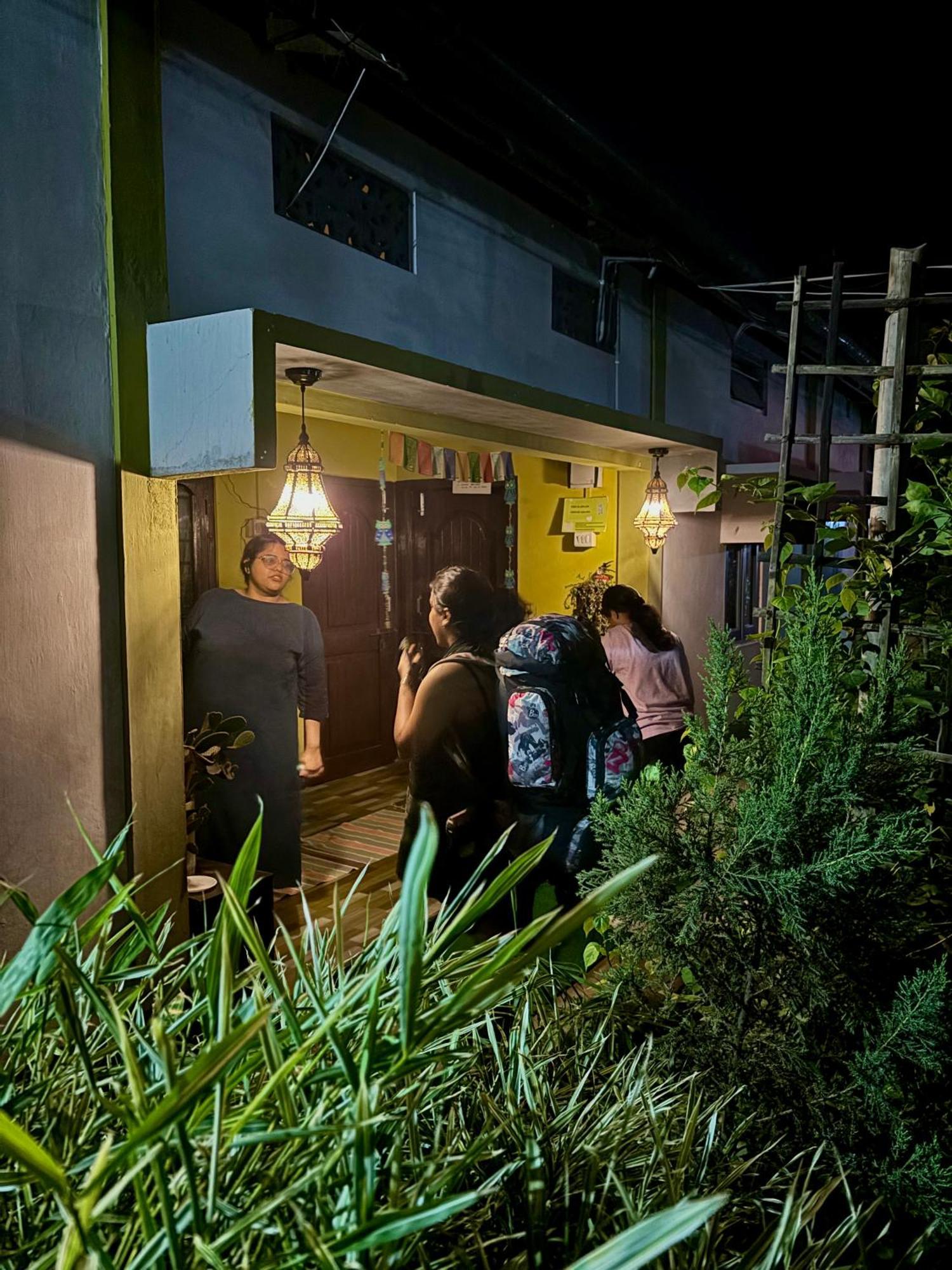 Stargaze Backpackers Hostel Guwahati Eksteriør bilde