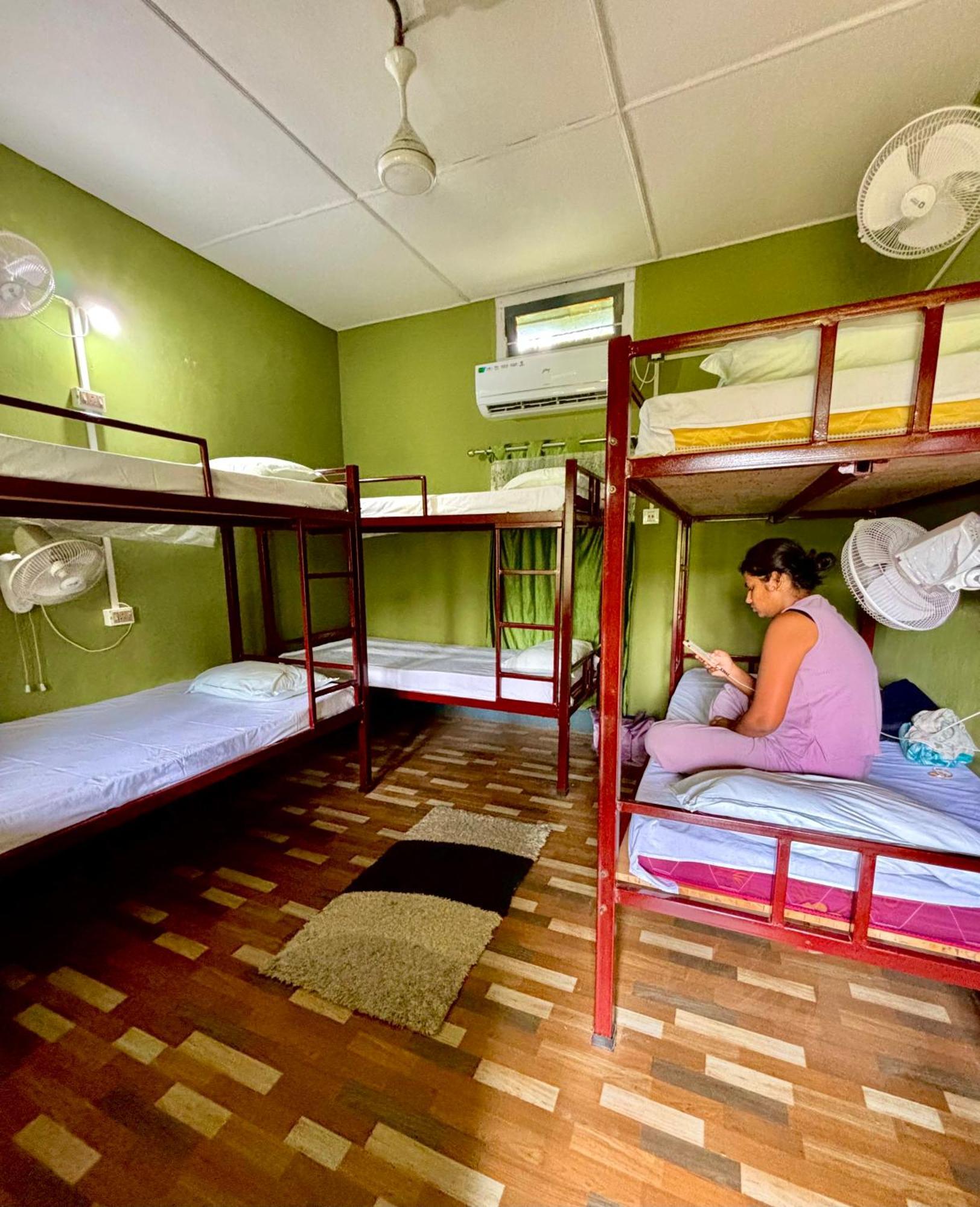 Stargaze Backpackers Hostel Guwahati Eksteriør bilde